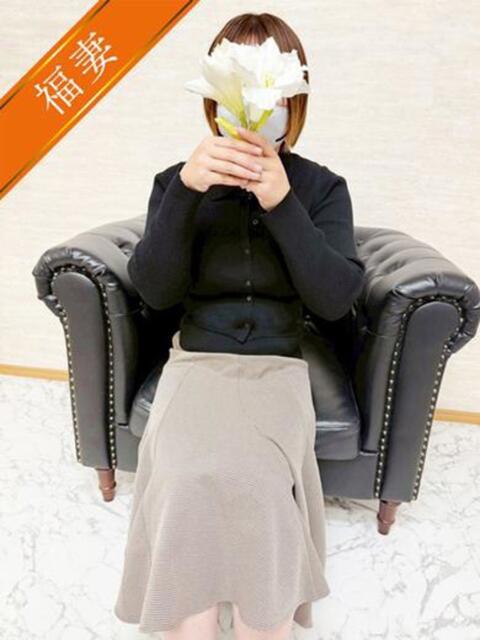 ユイナ 人妻の雫 岡山店（人妻系デリヘル）