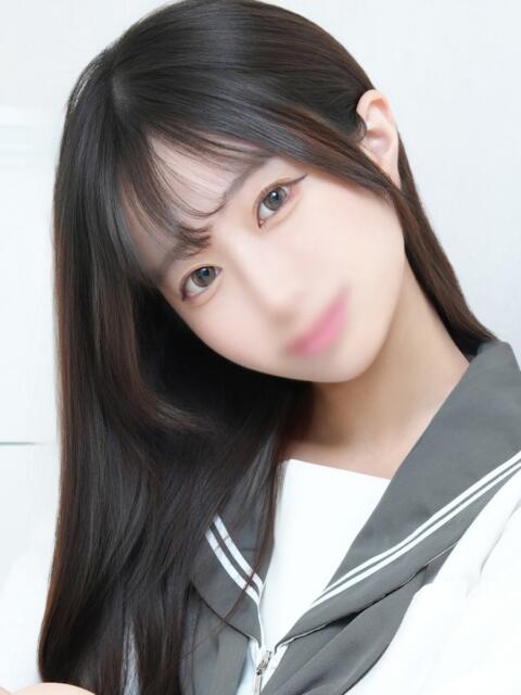 りお ワレメ舐められ学院 秋葉原校（手コキ・オナクラ）