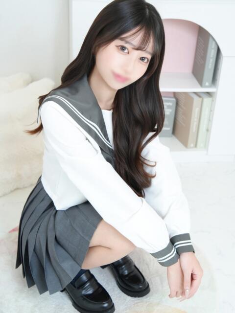 りお ワレメ舐められ学院 秋葉原校（手コキ・オナクラ）