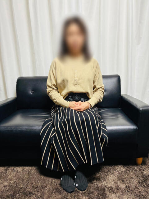 あきこ 大阪熟女本舗（熟女待ち合わせヘルス）