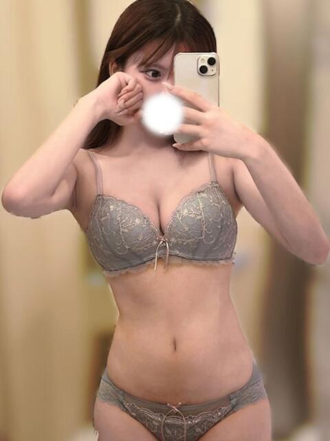 うさ　☆彼女より濃厚なキスを☆ PREMIUM～プレミアム～（デリヘル）