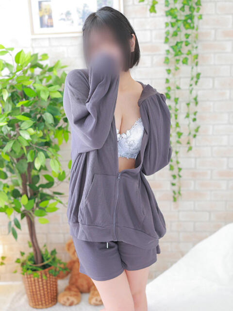 ひな リッチドールフェミニン（ファッションヘルス）