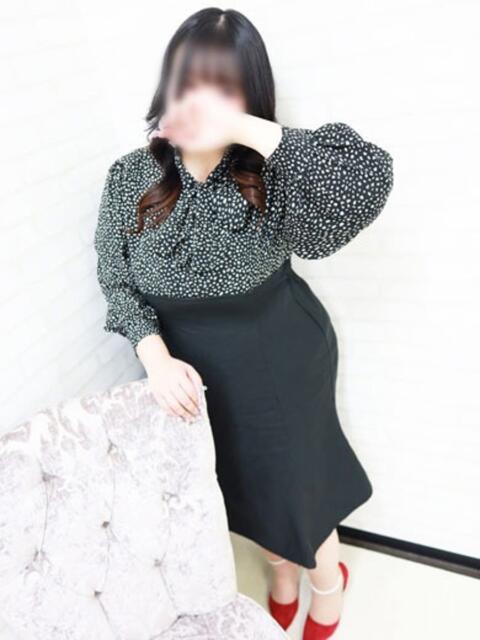 りく 即アポマダム～名古屋店～（人妻系デリヘル）