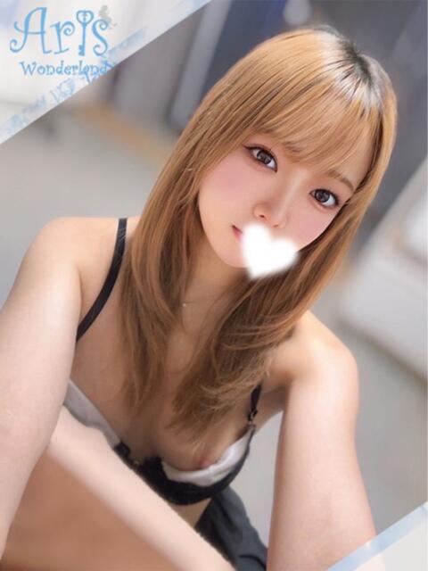 すずか【即濡れ大洪水】 Aris（アリス）☆超恋人空間☆沖縄最大級！！（ソープランド）