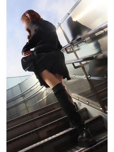 ゆりこ 逢って30秒で即尺（人妻・熟女待ち合わせデリヘル）