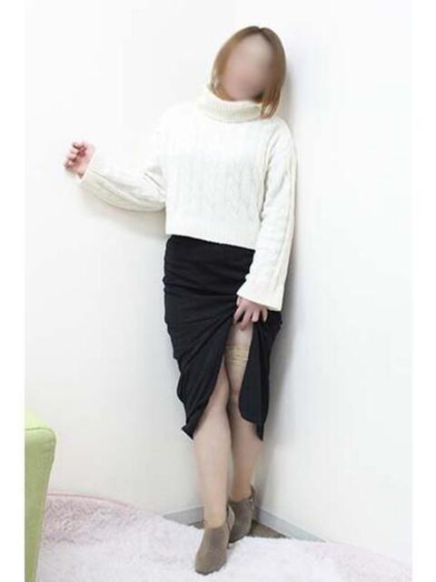 もも 待ちナビ（駅待ち合わせ型デリヘル）