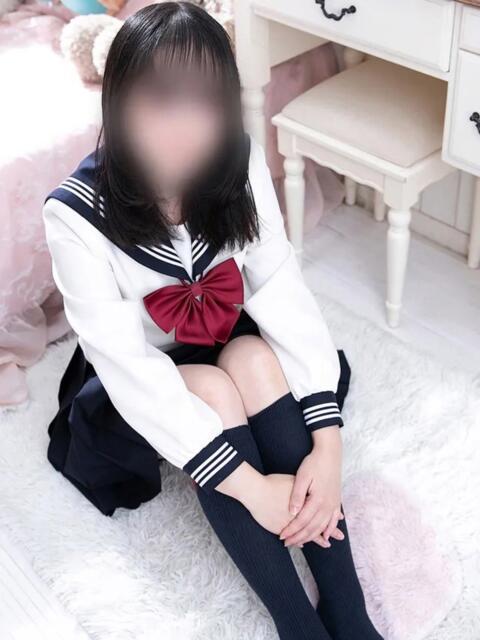 えりな 新宿・本格コスプレ素人アイドル学園イメクラ「新入生」(デリヘル)