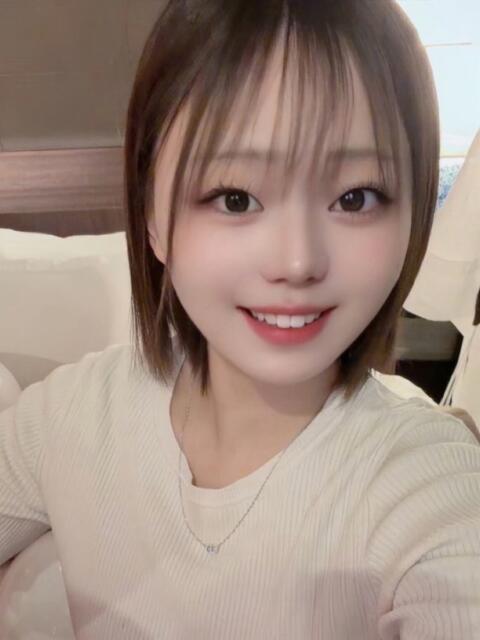 もこ 舐めたくてグループ～君とサプライズ学園～越谷校（デリヘル）