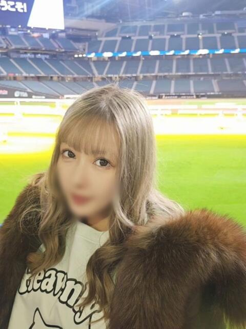 ありな【美しく、エロさも最高級】 STAR-スター-（デリヘル）