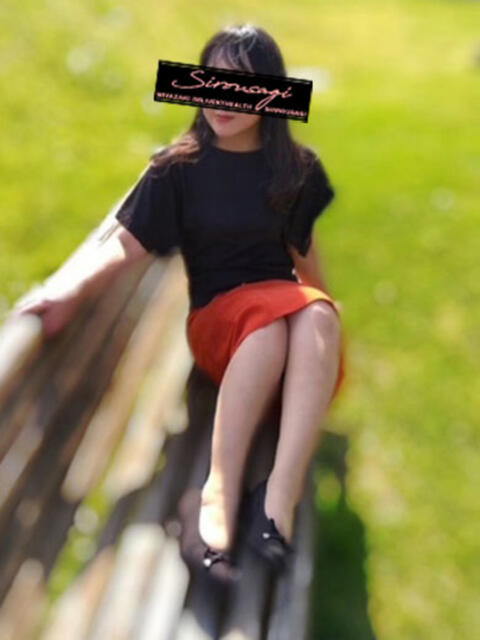 りょうこ しろうさぎ（人妻デリヘル）