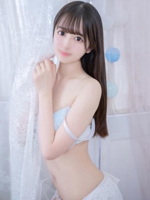 ももは E+アイドルスクール（デリヘル）