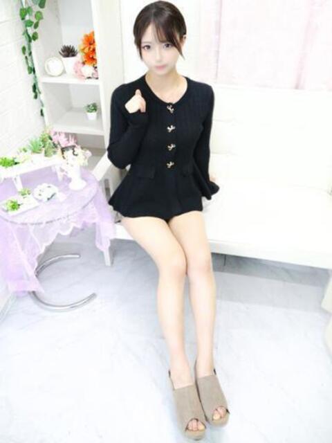 みい 見学娘（オナクラ・手コキ）