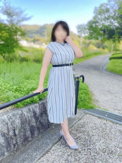 上戸 りか こあくまな人妻・熟女たち東広島店（KOAKUMAグループ）（人妻・熟女デリヘル）