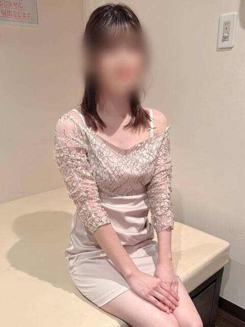 うみ PLATINA R-30（人妻ファッションヘルス）