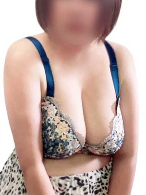 なかやま 人妻案内所（人妻系デリヘル）