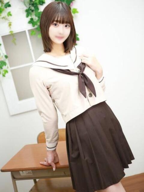 石川りの 池袋パラダイス（ホテヘル＆デリヘル）