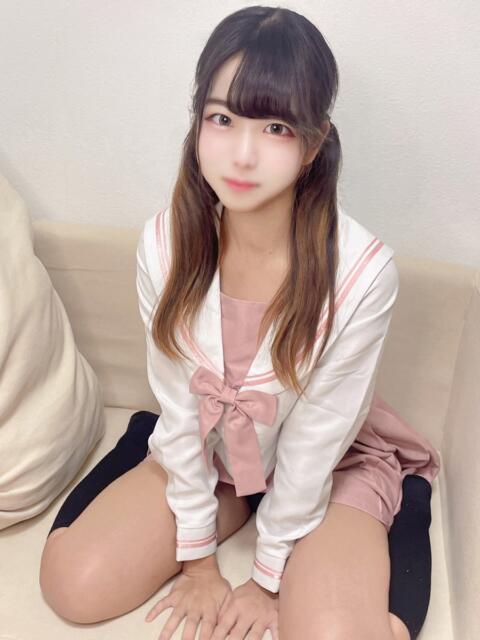 めい とある風俗店♡やりすぎさーくる新宿大久保店♡で色んな無料オプションしてみました（デリヘル）