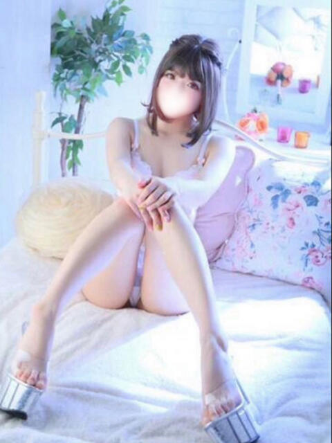 芽瑠（める） あなたの妻（人妻系デリヘル）