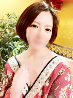 まどか 紅(くれない)（池袋/おっパブ・セクキャバ）