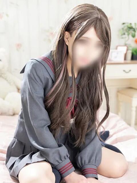 ゆあ 新宿・本格コスプレ素人アイドル学園イメクラ「新入生」（デリヘル）