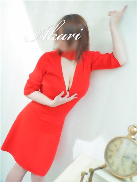 あかり 西船人妻花壇（人妻デリヘル）