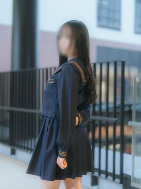 河田なお 素人専門キラキラ学園（学園系デリヘル）