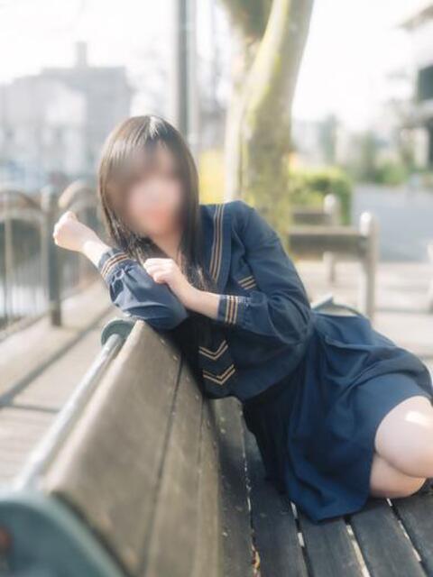 河田なお 素人専門キラキラ学園（学園系デリヘル）
