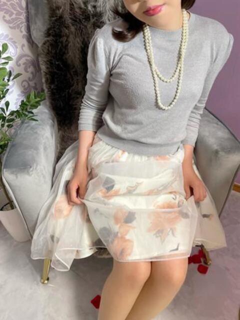 ヒカリ 人妻生レンタル（デリヘル）