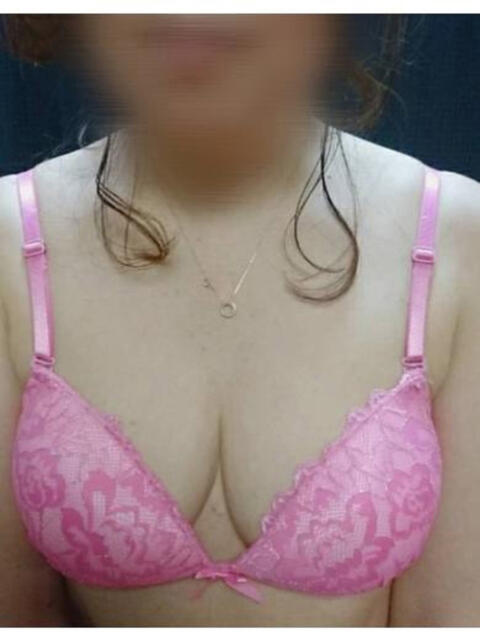 ナツナ 人妻生レンタル（デリヘル）