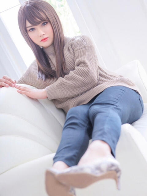 神崎かな（ニューハーフ） 人妻生レンタル（デリヘル）