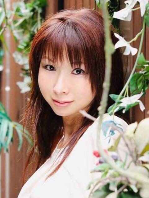 水朝美樹（ニューハーフ） 人妻生レンタル（デリヘル）