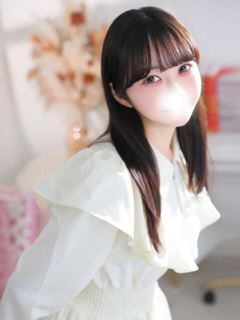 ひな★経験極浅！ロリ系JD★ Chloe五反田本店　S級素人清楚系デリヘル（デリヘル）
