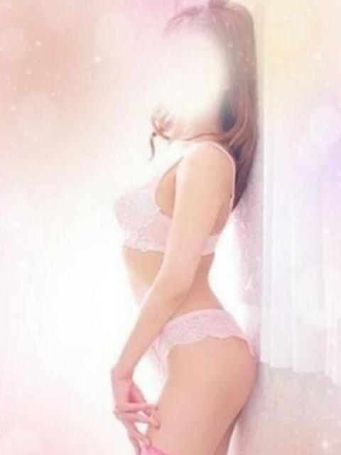 リサ 人妻生レンタル（デリヘル）