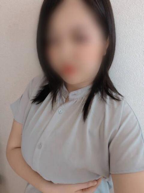 ナナセ 人妻生レンタル（デリヘル）