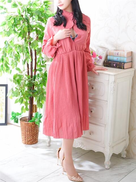 桐原 水奈 人妻セレブ宮殿（人妻デリヘル）