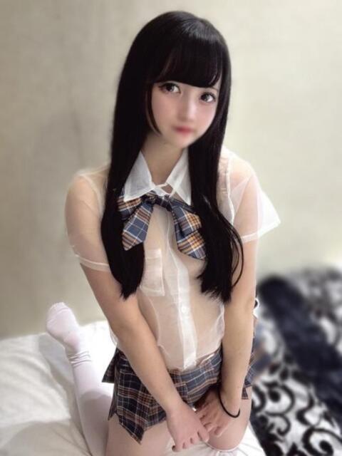 みかこ とある風俗店♡やりすぎさーくる新宿大久保店♡で色んな無料オプションしてみました（デリヘル）