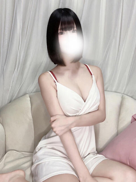 ユベル Femme Fatale（ファムファタール）（【非風俗】メンズエステ）