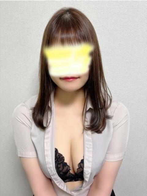 観月　ちはる NADIA東京新橋店（出張アロマ性感回春エステ）