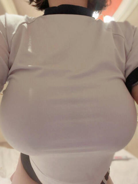 れんか 白い巨乳（ホテヘル）