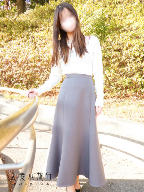 みり 人妻小旅行（人妻系デリヘル）