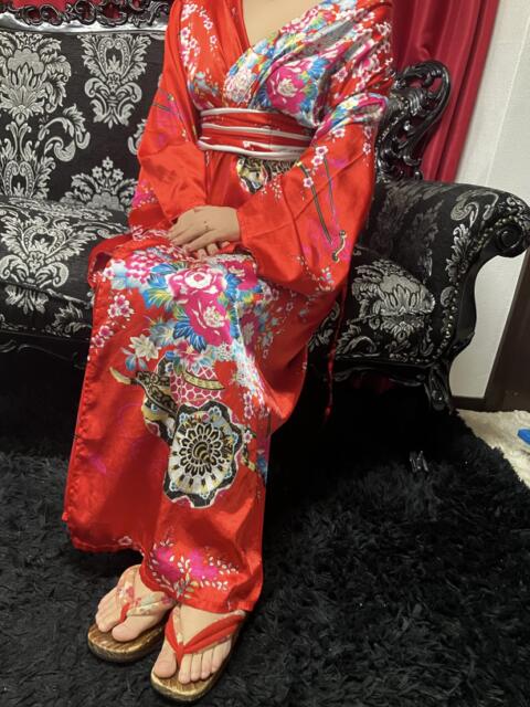 こころ ヴィヴィッド・クルーマダム・セカンドヴァージン十三店（セクキャバ）