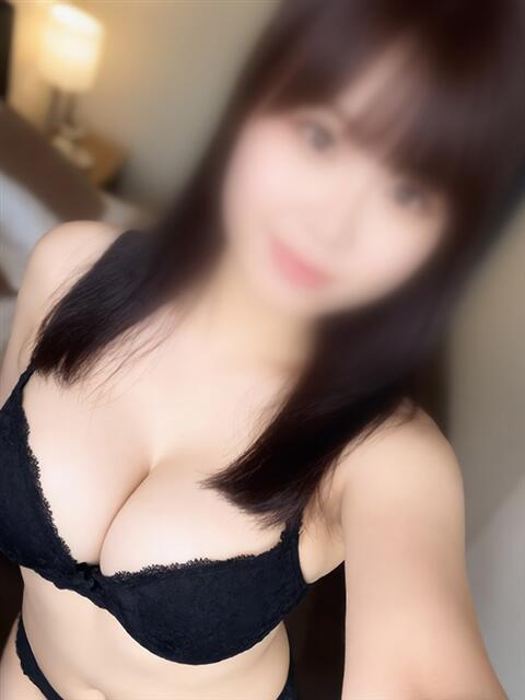 すず 即プレイ専門店即ヤリの極み 赤坂店（デリヘル）