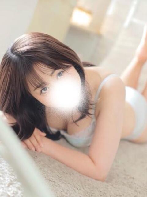 六花【REDcourse】 お姉さん人妻専門店FANTASY（デリヘル）