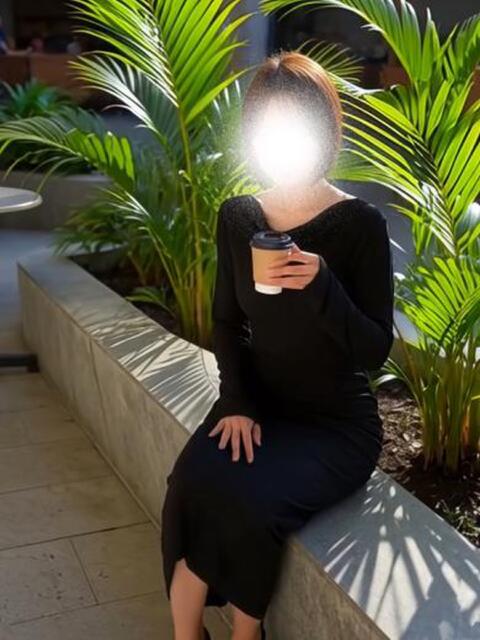 琴【SILVERcourse】 お姉さん人妻専門店FANTASY（デリヘル）