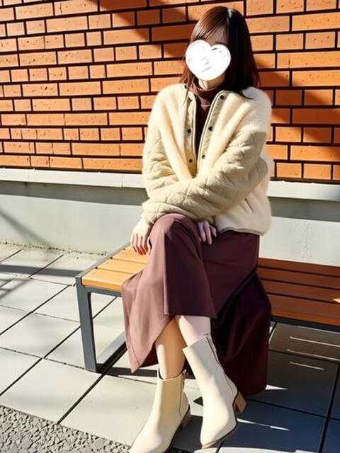 ろみ【SILVERcourse】 お姉さん人妻専門店FANTASY（デリヘル）