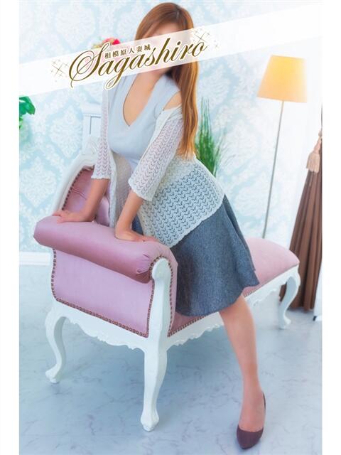 鳴海(なるみ) 相模原人妻城（人妻路上待ち合わせデリヘル）