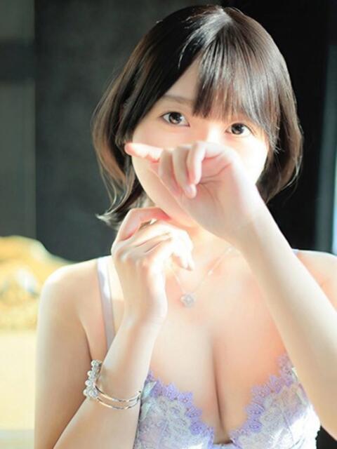 めい　息を呑む甘い美貌 ROYAL FACE（ソープランド）