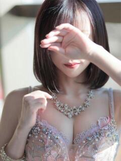 りな　天真爛漫な小顔美女 ROYAL FACE（中洲/ソープ）