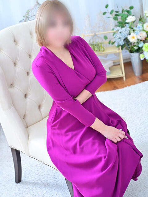 のあ VIVIDCREWマダムセカンドバージン 梅田店（2ショットキャバクラ）