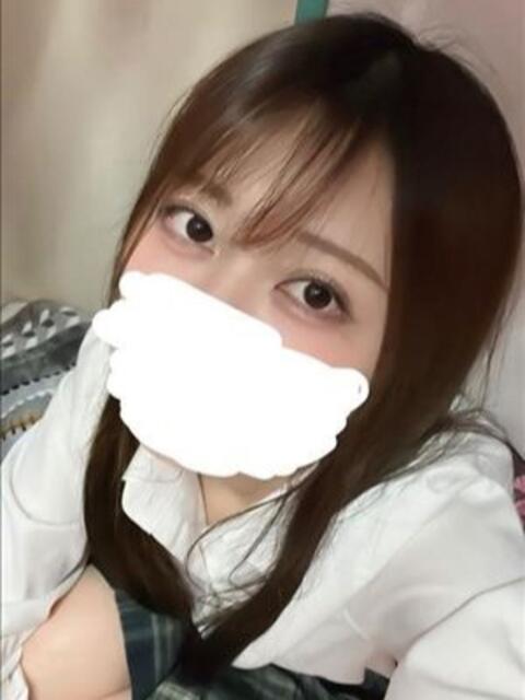 りさ ハンドキャンパス池袋(店舗型オナクラ)